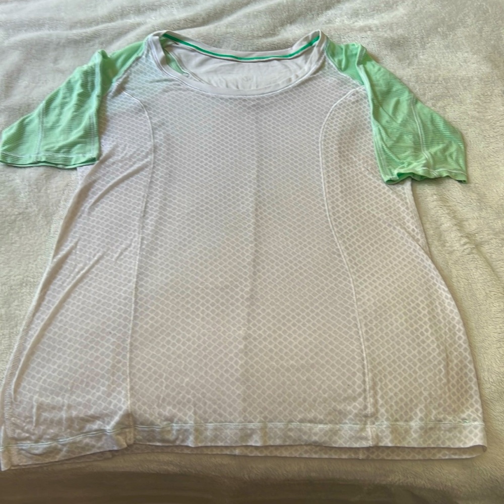 White patterned with green trim Lululemon short sleeve